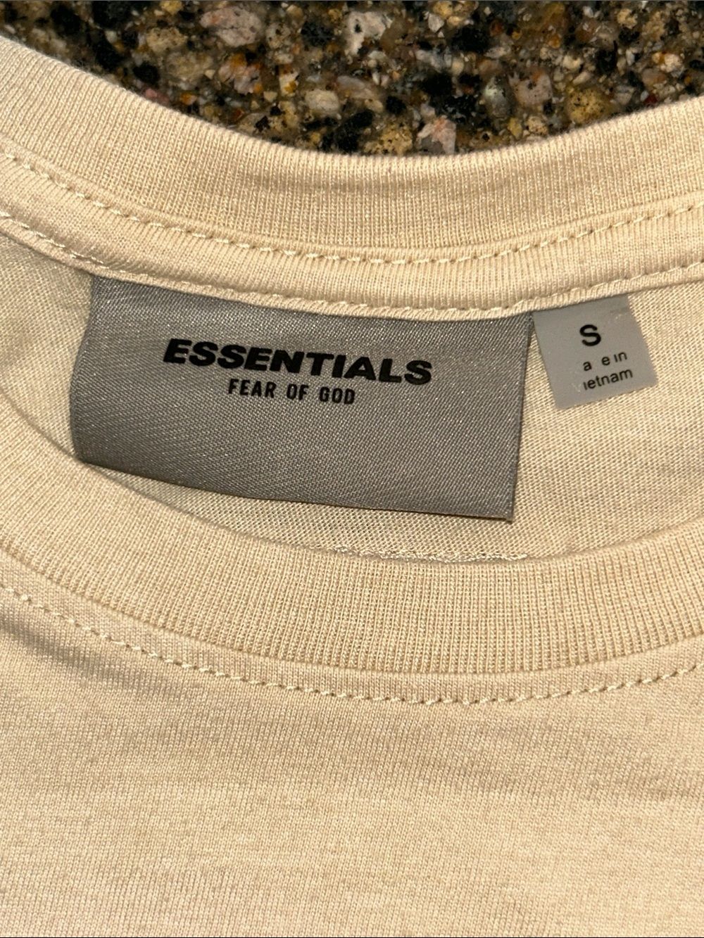 Essentials Fear Of God Unisex Cream/Light Tan T‑Shirt with Black Logo - Picture 4 of 6